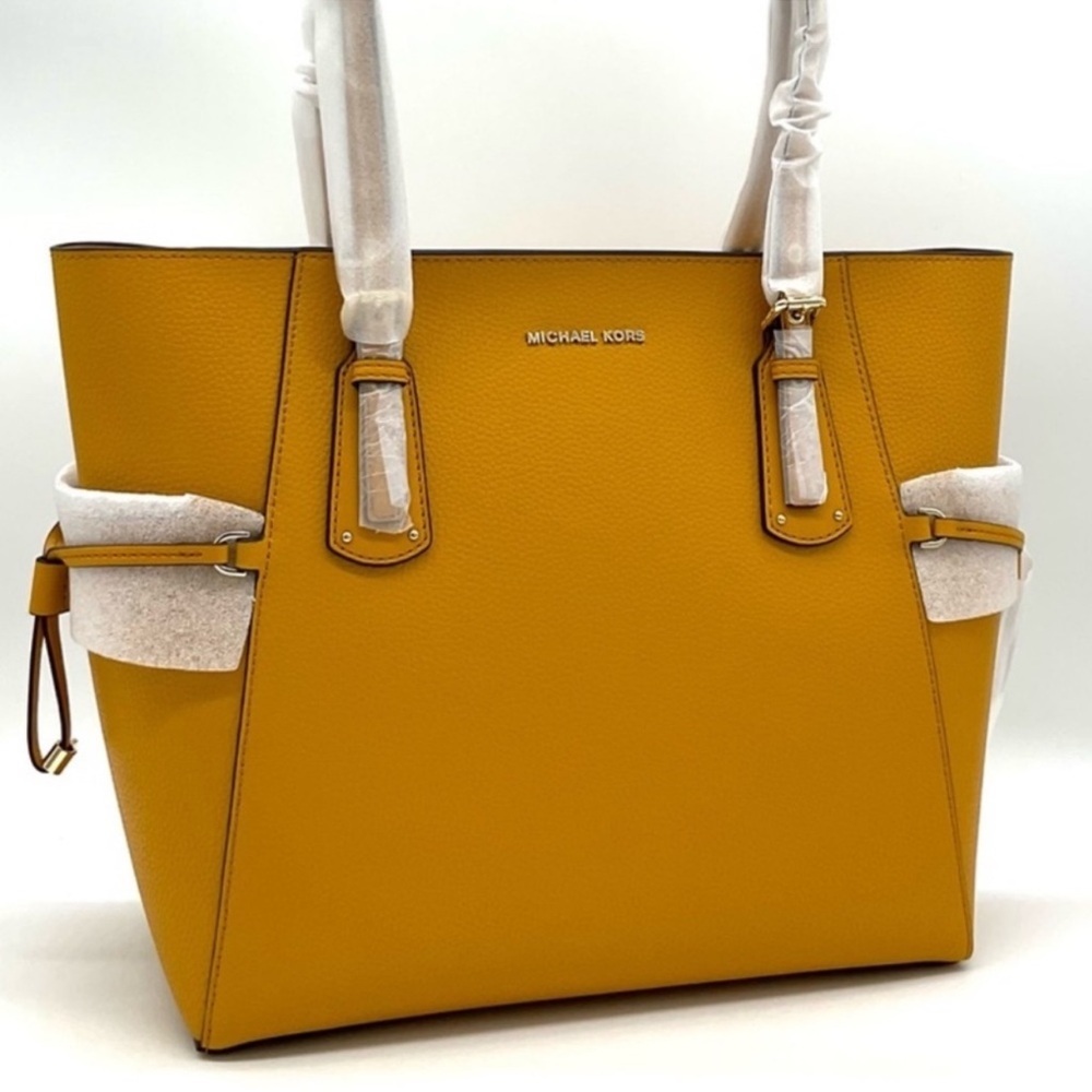 Michael Kors Voyager EW Tote Bag Leather Marigold
